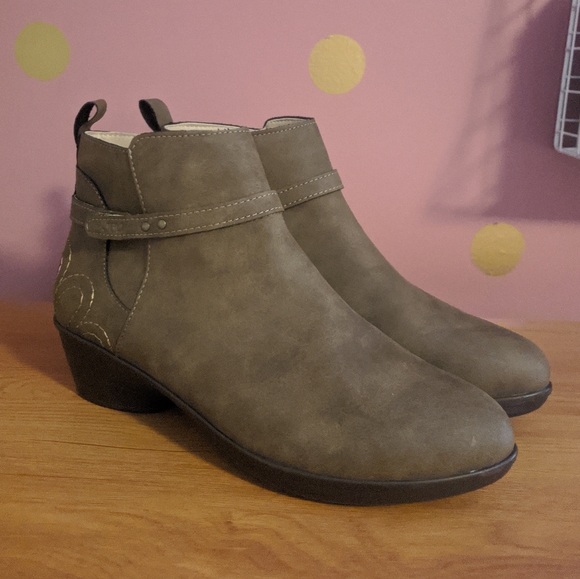 JBU Shoes - JBU by Jambu Nina Ankle Boot